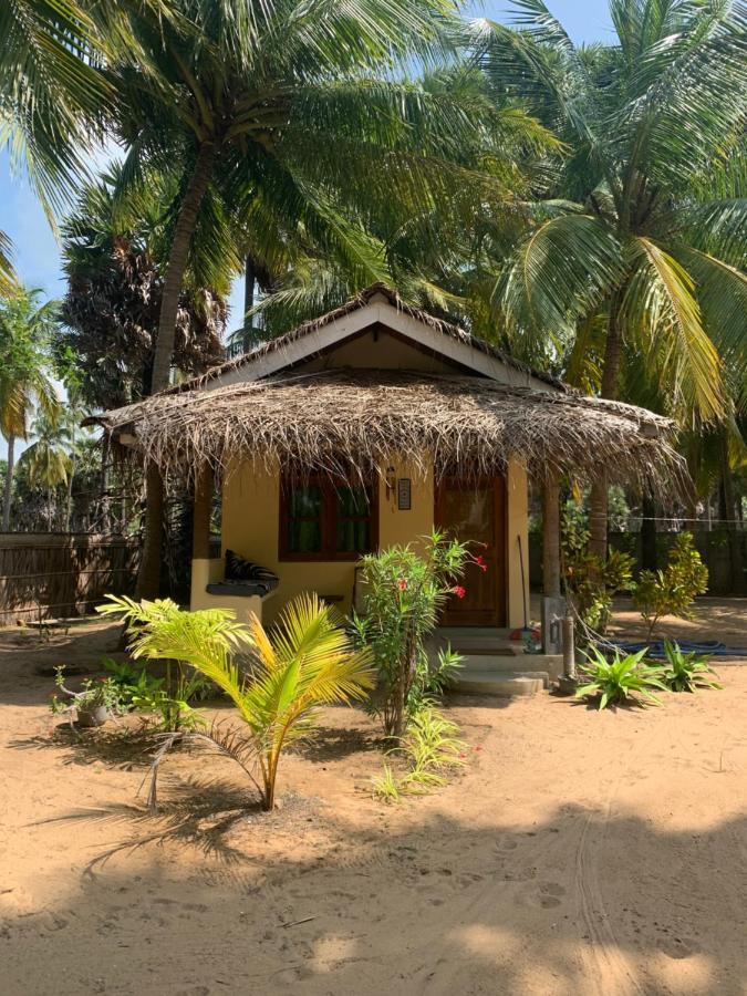 Anawasal Hotel Kalpitiya Exterior photo